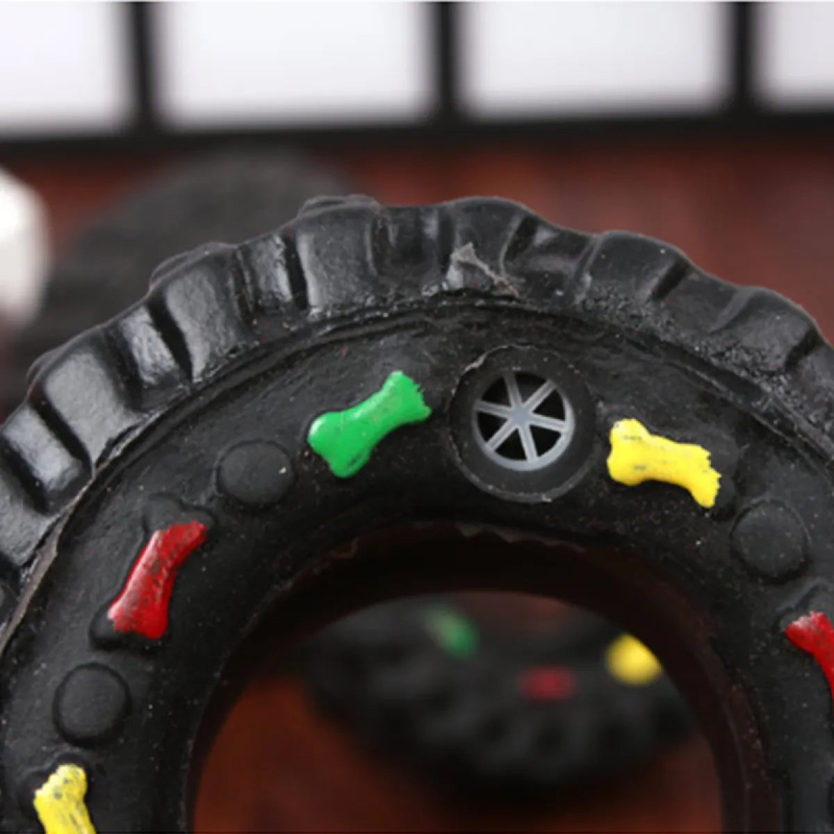 Small Tire Dog Vocalization Toy 🐶🎾