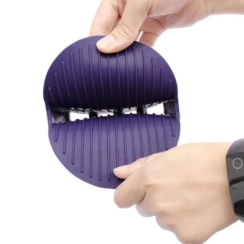 Dual-Sided Pet Shampoo Brush 🛁🐾